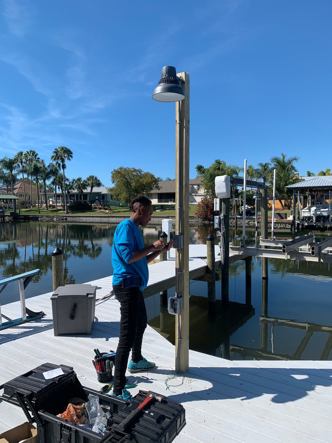 workingonboatdock