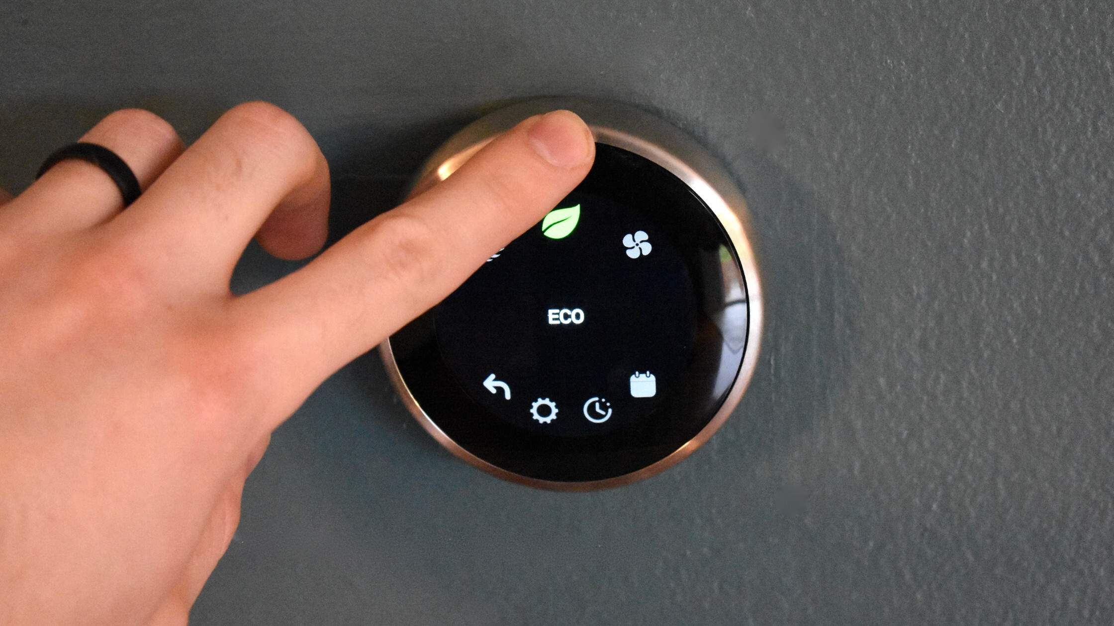 5 Ways To Save Money On Your Power Bill